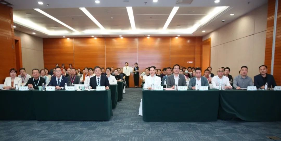 陕西省口腔医学会民营口腔医疗分会承办的第八届丝绸之路民营口腔医学会议圆满落幕